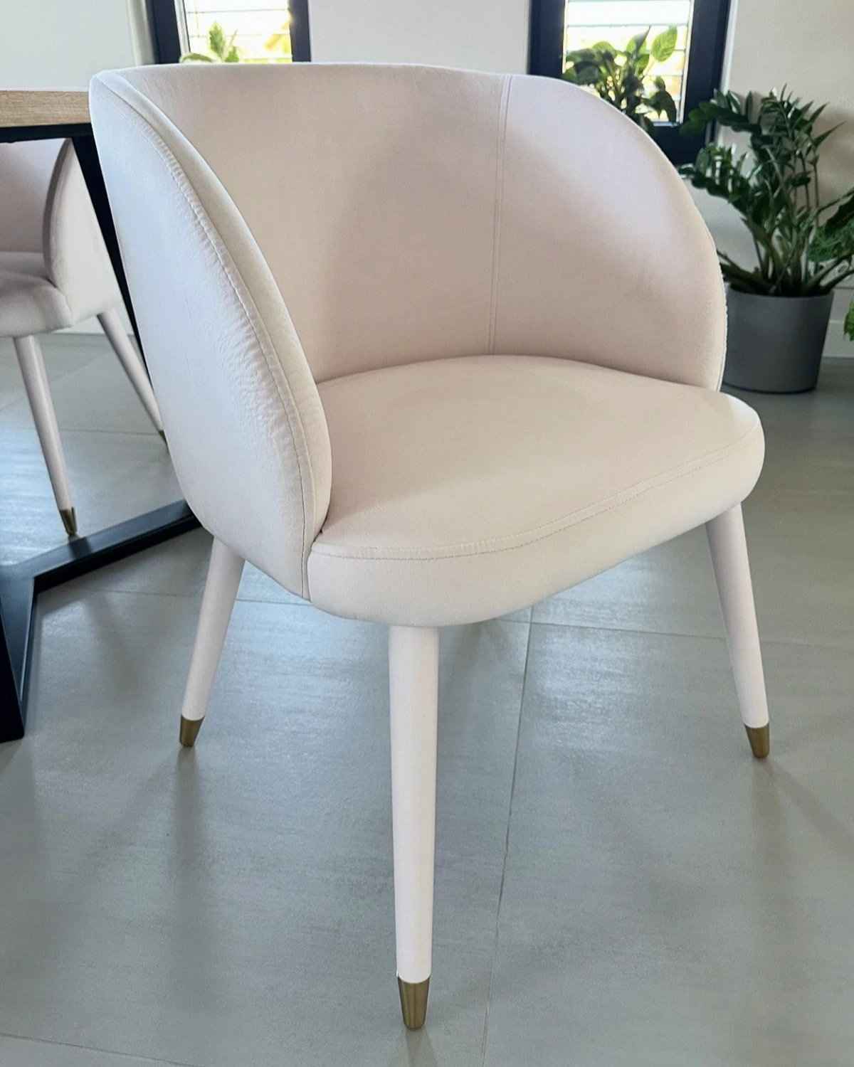 Krzesło nowoczesne Pello